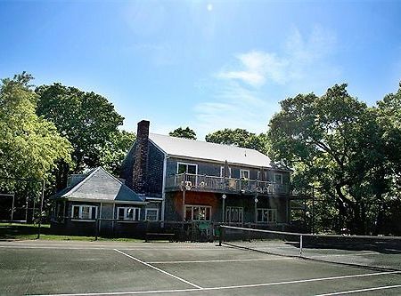 Marthas Vineyard Resort Oak Bluffs Exterior photo