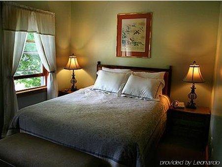 Marthas Vineyard Resort Oak Bluffs Room photo